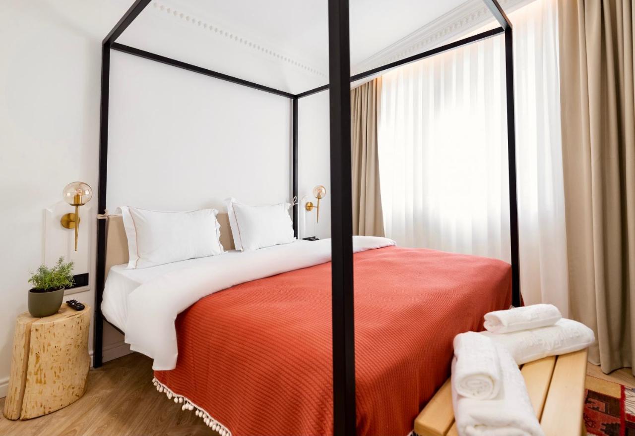 Garden Downtown Prishtina Hotel Пристина Екстериор снимка